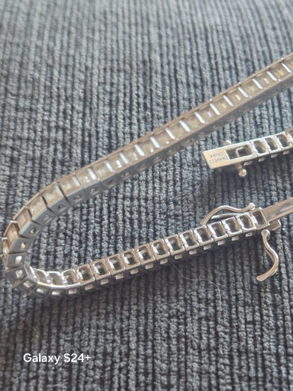 VINTAGE DESIGNER SW 925 Cubic Zirconia STERLING SILVER TENNIS BRACELET